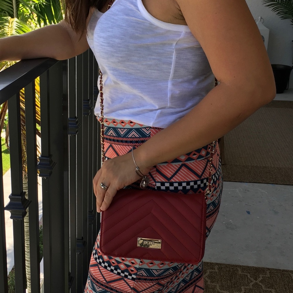 NWOT Quilted Cross body bag